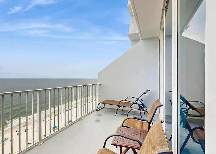 Gulf-front W Great Balcony Ocean View Ac & Shared Pools Hot Tubs & Gym Holiday home *