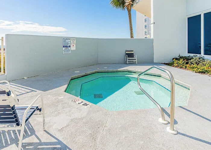 Gulf-front W Great Balcony Ocean View Ac & Shared Pools Hot Tubs & Gym